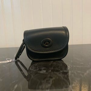 NWT Coach Leather Air Pod Case